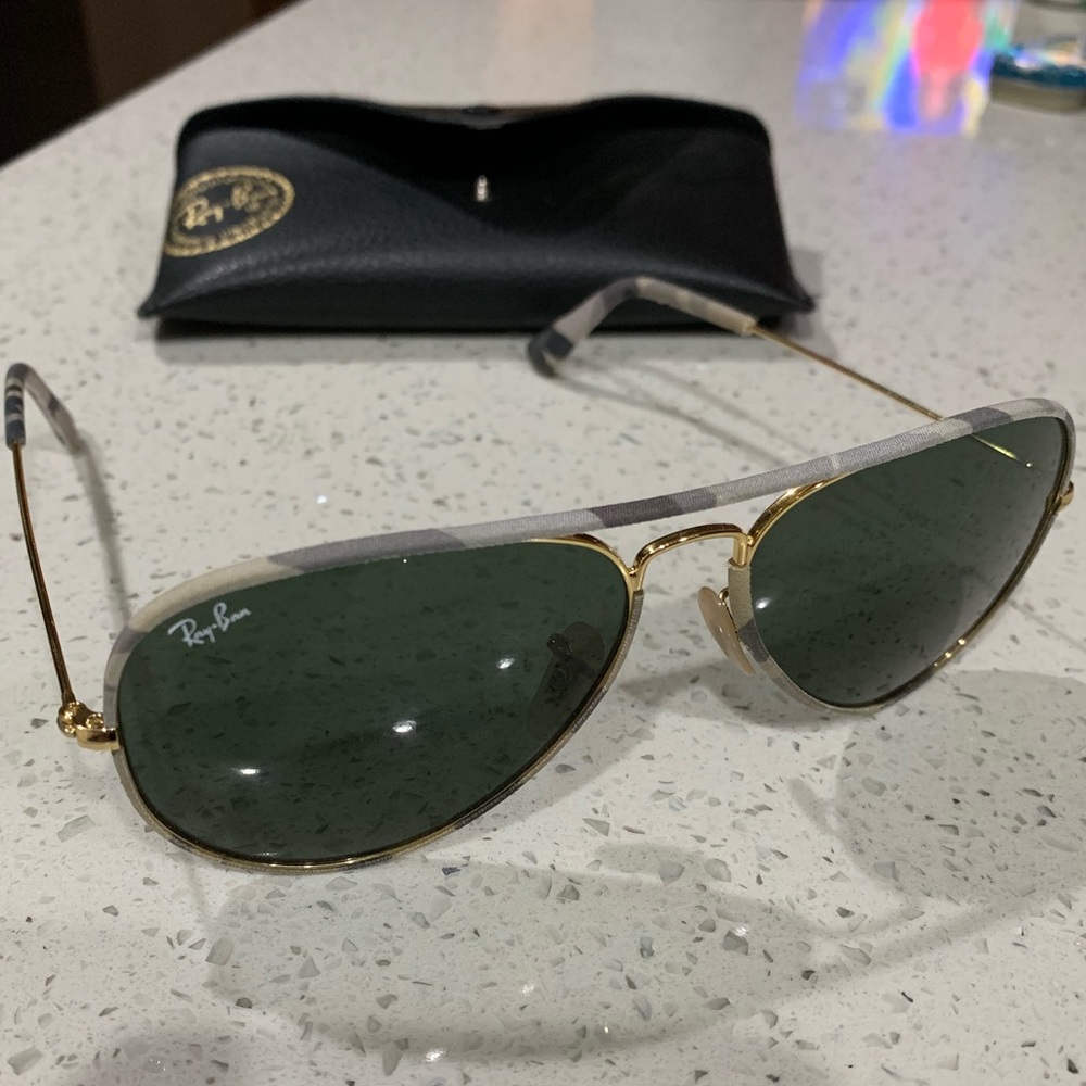 Women’s Ray-Ban Aviators